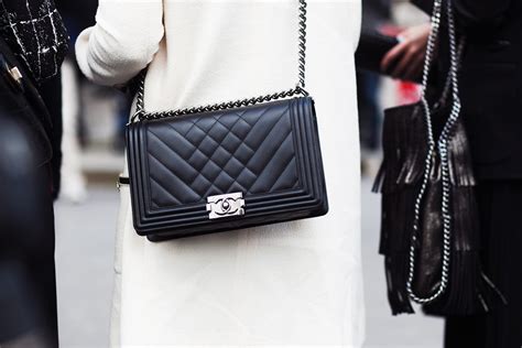 chanel 15b boy bag|The International Chanel Boy Bag Price Guide .